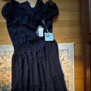 Women’s NWT cece cap sleeve mid length dress